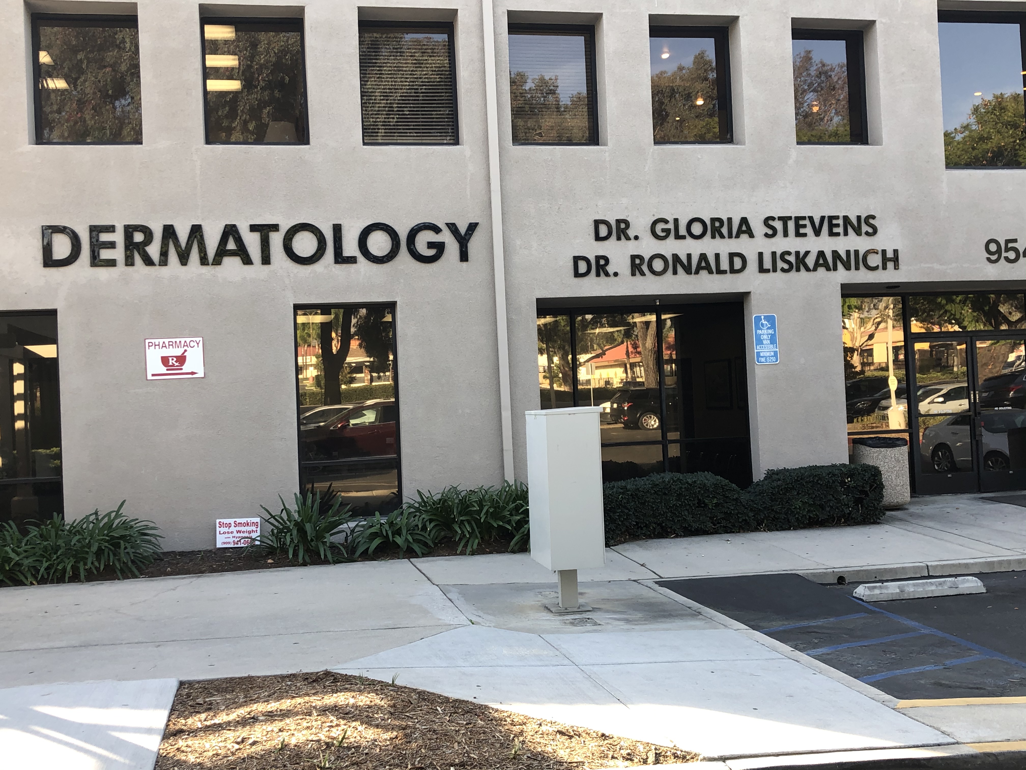 Dermatologist office in Upland, CA